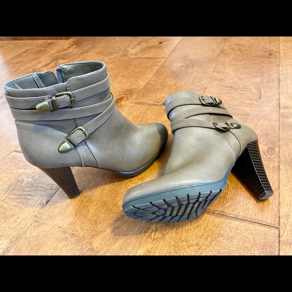 Booties - Picture 2 of 3